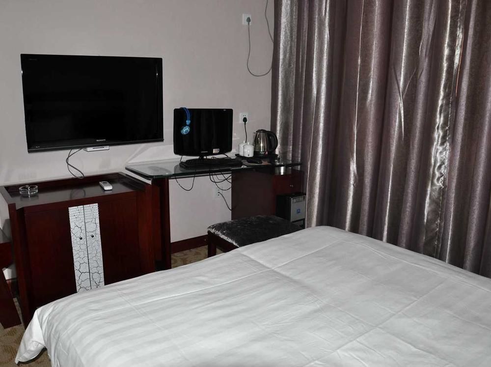 אורומקי Hangjia Hotel מראה חיצוני תמונה