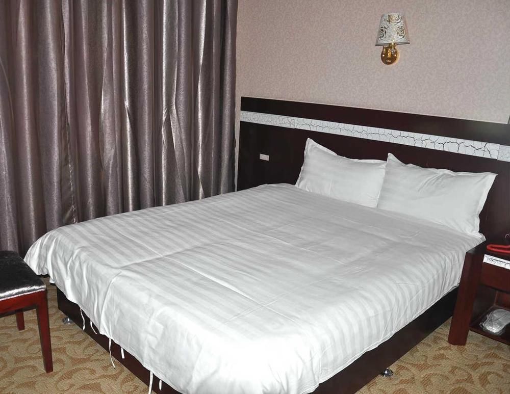 אורומקי Hangjia Hotel מראה חיצוני תמונה